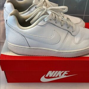 Nike Ebernon Low-Top Sneakers